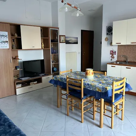 Raffaella Apartment *