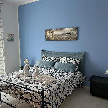 Raffaella Apartment